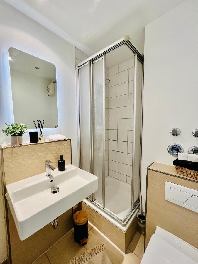 Sunset Apartment: Free Parking + Balcony + Netflix 埃森 外观 照片