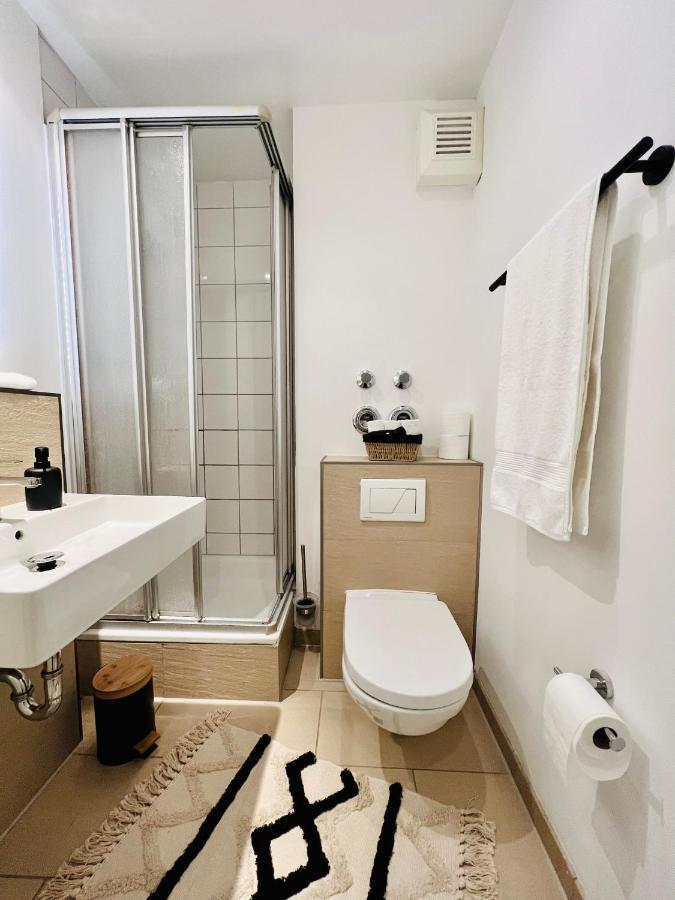 Sunset Apartment: Free Parking + Balcony + Netflix 埃森 外观 照片